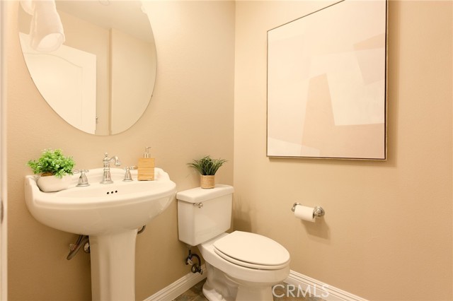 Detail Gallery Image 38 of 41 For 2019 Arnold Way, Fullerton,  CA 92833 - 3 Beds | 2/1 Baths