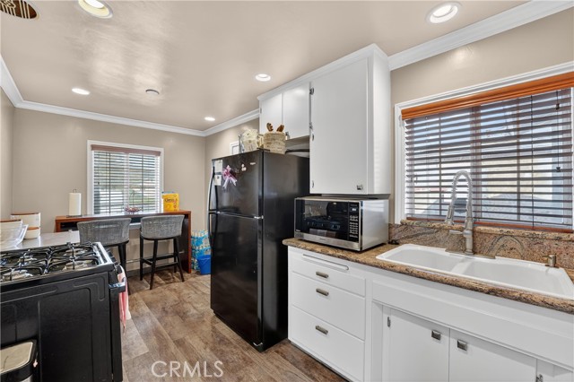 Detail Gallery Image 13 of 37 For 4049 Martin Luther King Jr, Lynwood,  CA 90262 - 3 Beds | 2 Baths