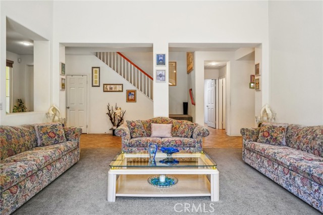 13856 Casablanca Court, Eastvale CA: https://media.crmls.org/medias/4ae09c25-cd44-4782-a9f7-7968f7c55cec.jpg