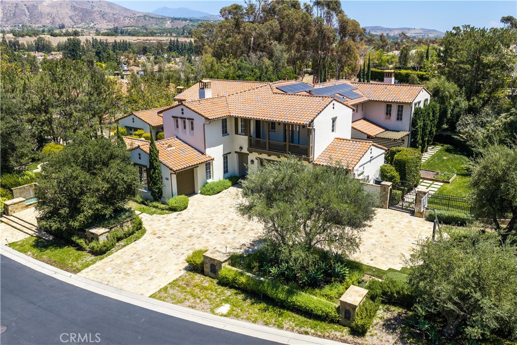 MLS #OC26164247 image #1