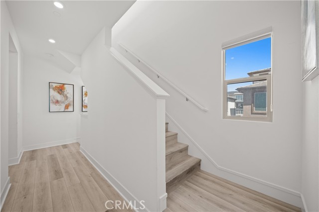 Detail Gallery Image 30 of 43 For 203 Lynx, Irvine,  CA 92618 - 3 Beds | 2/1 Baths