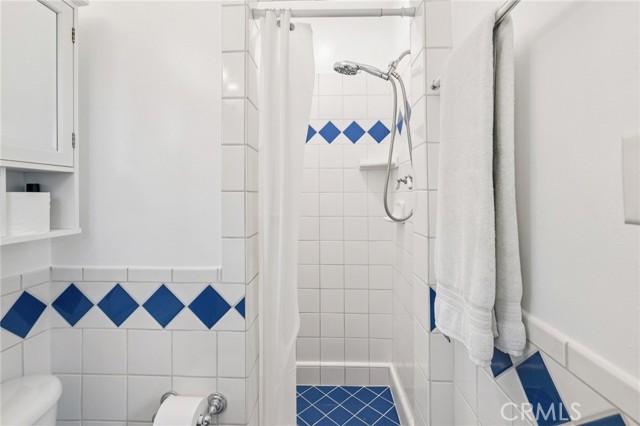 Detail Gallery Image 39 of 58 For 17006 Cantara St, Lake Balboa,  CA 91406 - 3 Beds | 2 Baths
