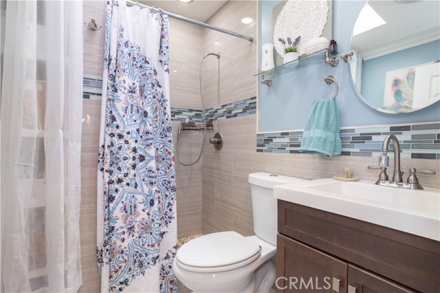 3506 W 133rd, Hawthorne CA: https://media.crmls.org/medias/4ae39793-04b8-49a7-9609-c8ea2f1f2021.jpg