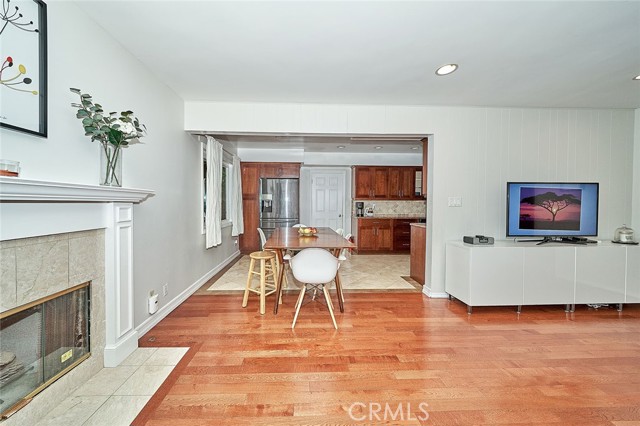 Detail Gallery Image 6 of 22 For 11640 Verada Ave, Granada Hills,  CA 91344 - 4 Beds | 2 Baths