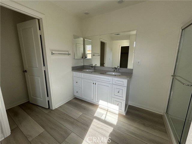 Detail Gallery Image 21 of 32 For 16159 Alamo Ct, Chino,  CA 91708 - 3 Beds | 2/1 Baths