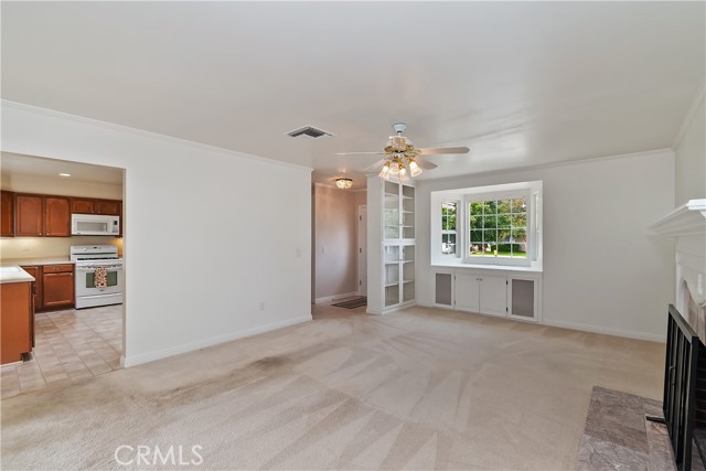 1315 Stillman, Redlands CA: https://media.crmls.org/medias/4ae4de7c-f88a-4898-9d3b-0d93c035293f.jpg