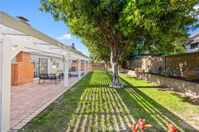 Detail Gallery Image 19 of 21 For 10012 Glade Ave, Chatsworth,  CA 91311 - 3 Beds | 2 Baths