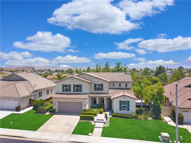 12681 Royal Palm Ln, Riverside, CA 92503