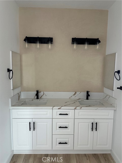 Detail Gallery Image 23 of 35 For 16353 Smokethorn Rd, Apple Valley,  CA 92307 - 3 Beds | 2 Baths