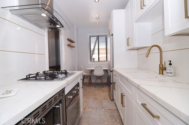 Detail Gallery Image 22 of 27 For 315 W 3rd, Long Beach,  CA 90802 - 1 Beds | 1 Baths