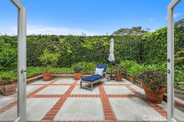 Detail Gallery Image 24 of 49 For 27 S La Senda Dr, Laguna Beach,  CA 92651 - 4 Beds | 3 Baths