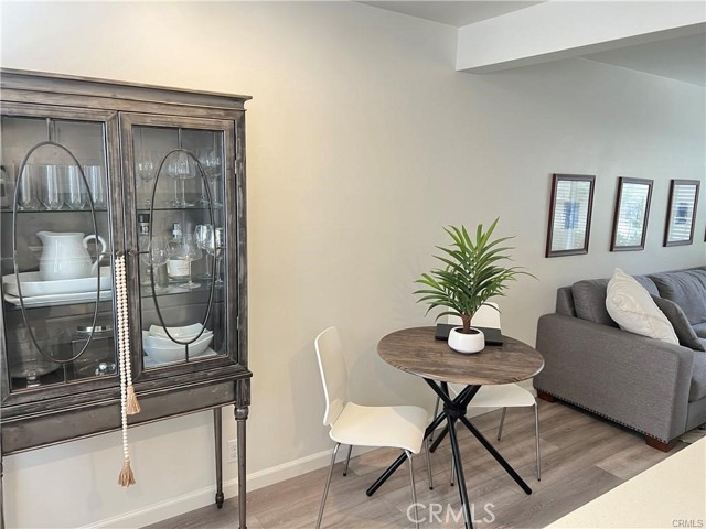 217 Cypress Street, Laguna Beach CA: https://media.crmls.org/medias/4ae700c8-eb3d-4507-8045-4cac7d6302e8.jpg