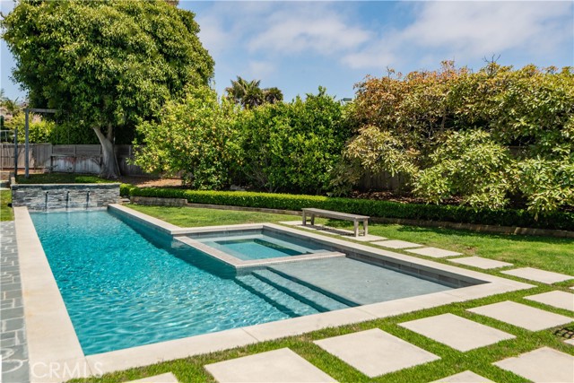 2736 Paseo Del Mar, Palos Verdes Estates CA: https://media.crmls.org/medias/4ae93c4b-4628-4097-8b98-42f233bb952a.jpg