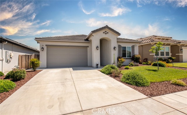 511 Timberline S Way, Madera CA: https://media.crmls.org/medias/4ae96add-c9a3-455b-810b-3d78934de4c6.jpg