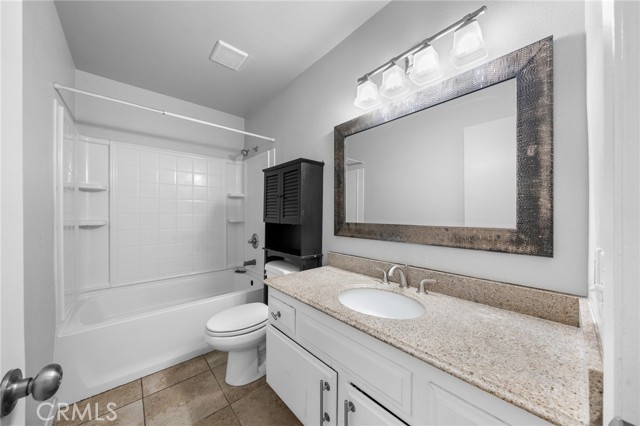 2256 Shady Hills Drive, Diamond Bar CA: https://media.crmls.org/medias/4aeb4361-6e78-4431-971e-980521df02b5.jpg