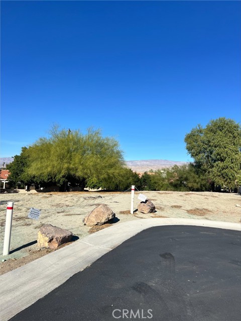 Detail Gallery Image 2 of 2 For 79760 Gable Glen St, Bermuda Dunes,  CA 92203 - – Beds | – Baths