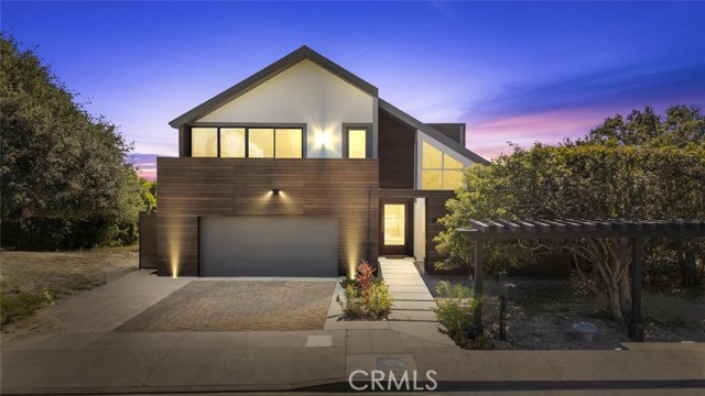 Front Image Thumbnail for CRSR26066628