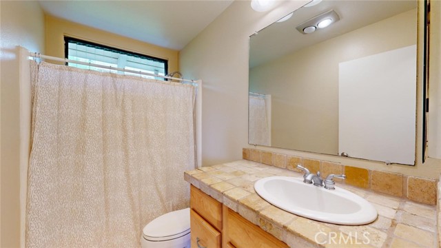 Detail Gallery Image 19 of 37 For 219 Avenida Adobe, San Clemente,  CA 92672 - 2 Beds | 1/1 Baths