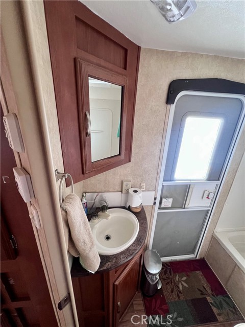 Detail Gallery Image 14 of 52 For 171 Ste Vic Avenue Q2, Palmdale,  CA 93591 - – Beds | – Baths