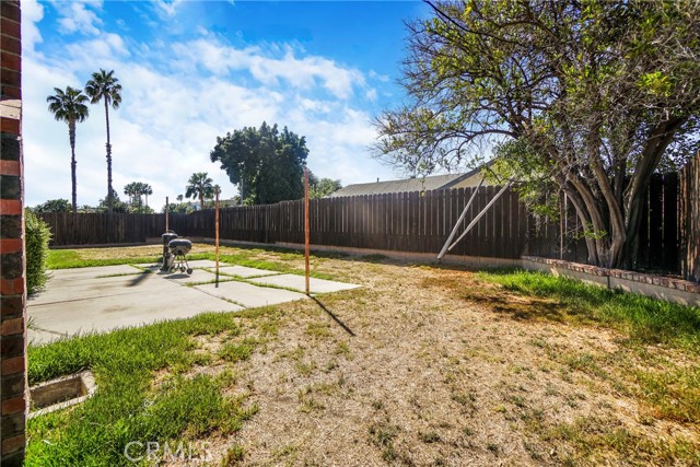 9501 Lubao Avenue photo 31