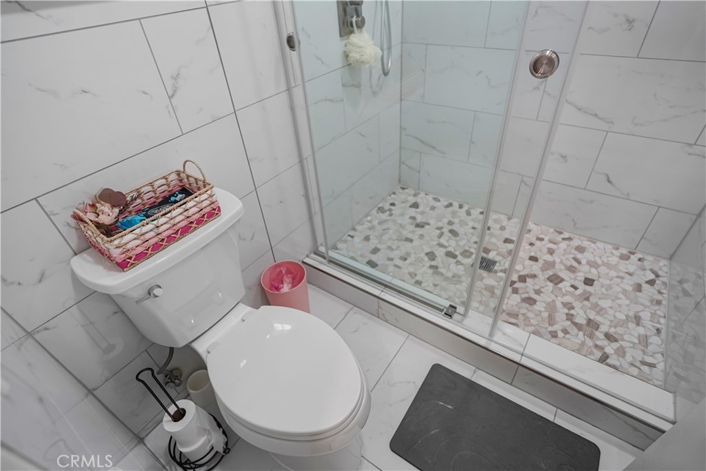 https://media.crmls.org/medias/4aeeb2fa-b3a6-48ac-996d-1ba96eb3797e.jpg?preset=X-Large