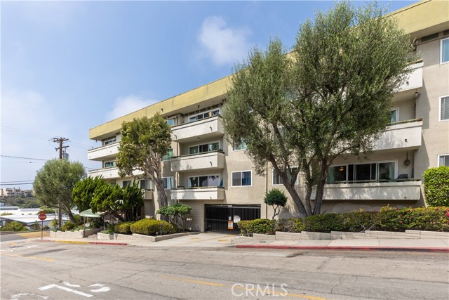 1600 Ardmore, Hermosa Beach, California 90254, 2 Bedrooms Bedrooms, ,1 BathroomBathrooms,Residential,Sold,Ardmore,SB22019093