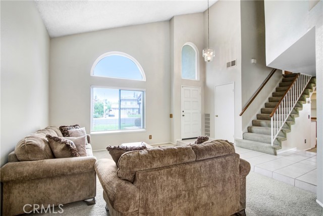 Detail Gallery Image 6 of 33 For 6843 Renato Ct, Chino,  CA 91710 - 4 Beds | 3 Baths