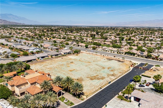 Detail Gallery Image 3 of 7 For 50045 Vista Montana Ct, Indio,  CA 92201 - – Beds | – Baths