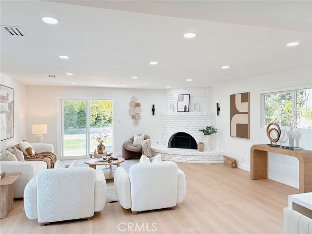 Detail Gallery Image 7 of 13 For 16353 Canelones, Hacienda Heights,  CA 91745 - 4 Beds | 2 Baths