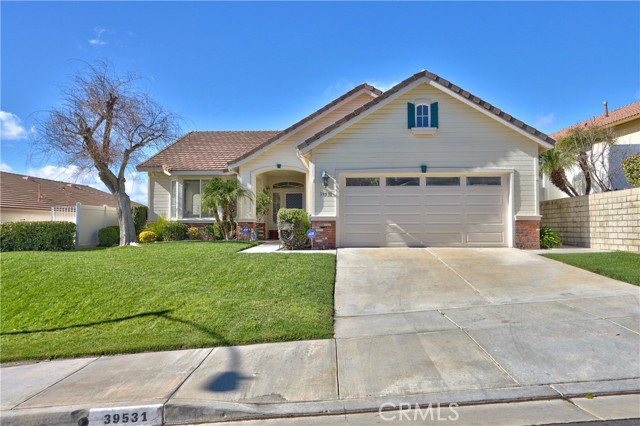 Detail Gallery Image 2 of 44 For 39531 Sierra Madre, Murrieta,  CA 92563 - 3 Beds | 2 Baths