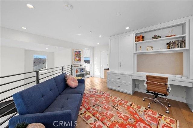 2311 Voorhees Avenue, Redondo Beach, California 90278, 3 Bedrooms Bedrooms, ,3 BathroomsBathrooms,Residential,Sold,Voorhees,SB22053770