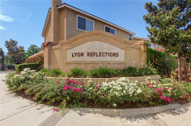 Detail Gallery Image 1 of 27 For 1472 Goldeneagle Dr, Corona,  CA 92879 - 4 Beds | 2/1 Baths