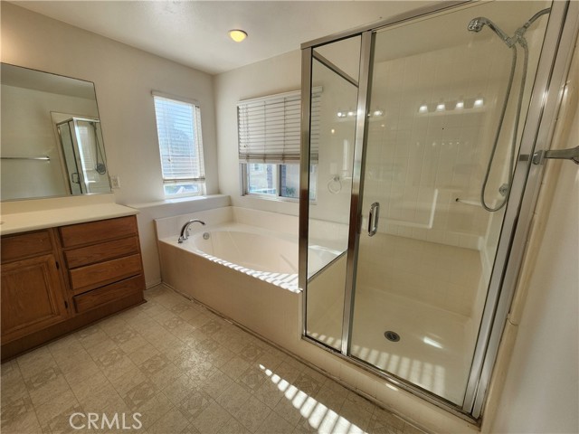 Detail Gallery Image 11 of 18 For 7589 Elm Grove Ave, Corona,  CA 92880 - 5 Beds | 3/1 Baths