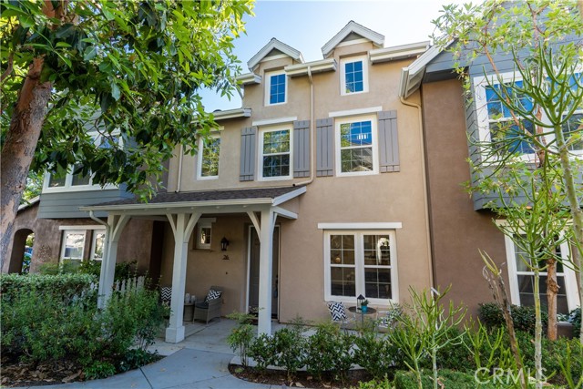 Detail Gallery Image 2 of 30 For 26 Orange Blossom Cir, Ladera Ranch,  CA 92694 - 3 Beds | 2/1 Baths