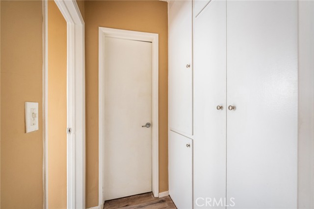 Detail Gallery Image 11 of 18 For 17931 Devonshire St #28,  Northridge,  CA 91325 - 1 Beds | 1 Baths