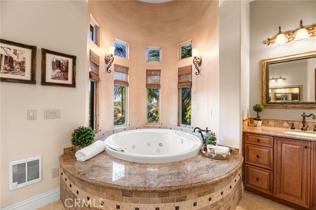 37654 Calle De Lobo, Murrieta CA: https://media.crmls.org/medias/4af377eb-2d42-4946-9e7b-0e638350af52.jpg