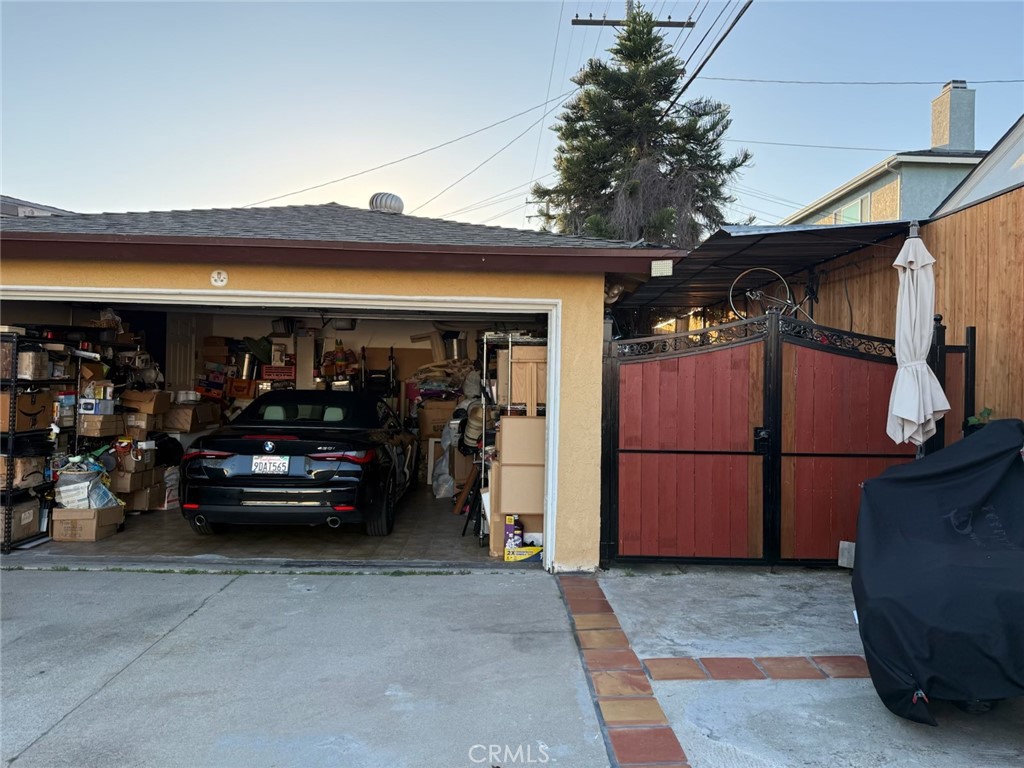 https://media.crmls.org/medias/4af379a9-4fde-4dd5-add6-eddea3bc5de2.jpg?preset=X-Large