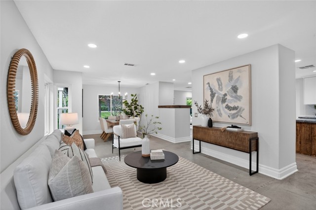 Detail Gallery Image 5 of 47 For 41 Fairfield, Lake Forest,  CA 92610 - 5 Beds | 2/1 Baths