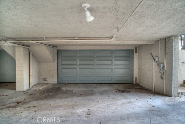 Detail Gallery Image 12 of 12 For 1425 Centinela Ave #1,  Santa Monica,  CA 90404 - 2 Beds | 2/1 Baths