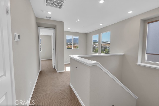 Detail Gallery Image 14 of 37 For 3978 Lavine Way, Corona,  CA 92883 - 3 Beds | 2/1 Baths