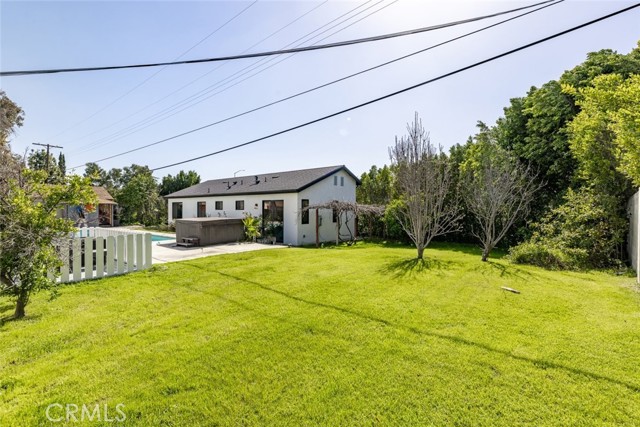 5805 Bucknell Avenue, Valley Village CA: https://media.crmls.org/medias/4af802d7-8c41-4810-b9b8-9308259627e5.jpg