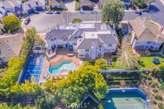 4 Cheshire Court, Newport Beach, California 92660, 5 Bedrooms Bedrooms, ,6 BathroomsBathrooms,Residential Purchase,For Sale,Cheshire,OC21260445