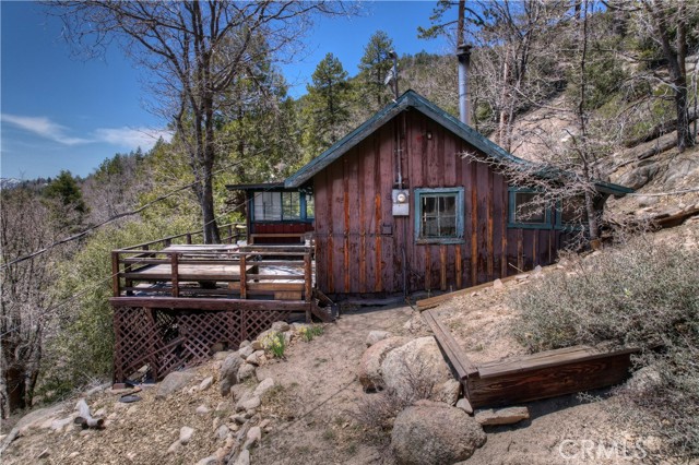 Detail Gallery Image 23 of 46 For 239 Big Bear Tract a,  Fawnskin,  CA 92333 - 1 Beds | 1 Baths