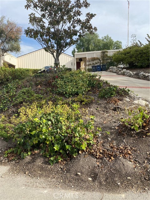 3739 Palos Verdes Drive North, Rolling Hills Estates, California 90274, 3 Bedrooms Bedrooms, ,2 BathroomsBathrooms,Residential,Sold,Palos Verdes Drive North,SB22240863