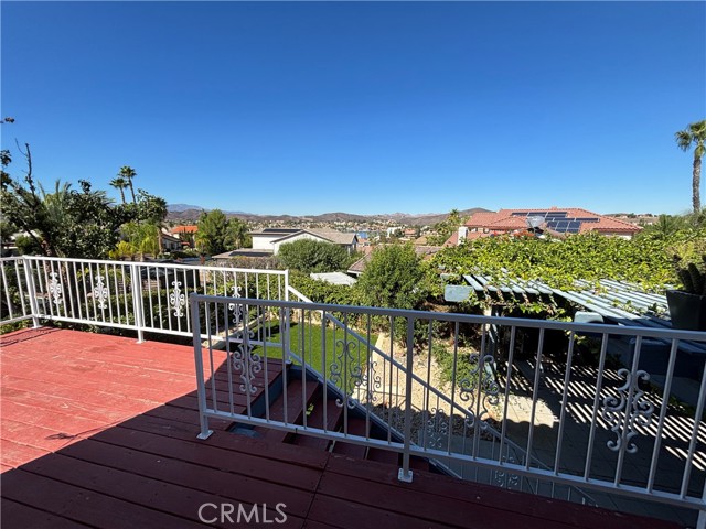 29731 Bonanza Place, Canyon Lake CA: https://media.crmls.org/medias/4af8d655-7bc6-45ca-ab38-6ebfe894b114.jpg