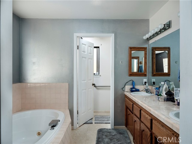 Detail Gallery Image 8 of 18 For 3040 Bunfill Dr, Santa Maria,  CA 93455 - 3 Beds | 2 Baths