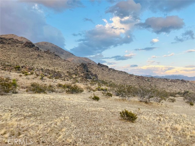 Detail Gallery Image 9 of 13 For 0 Lucerne Valley Cut off, Lucerne Valley,  CA 92356 - – Beds | – Baths