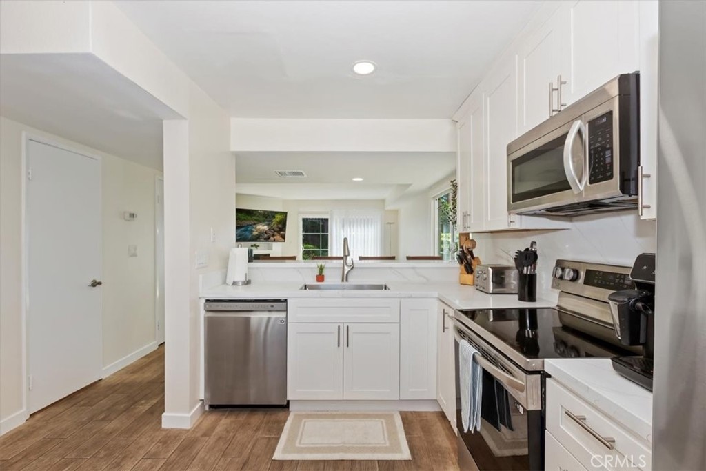 MLS #CV25230963 image #9