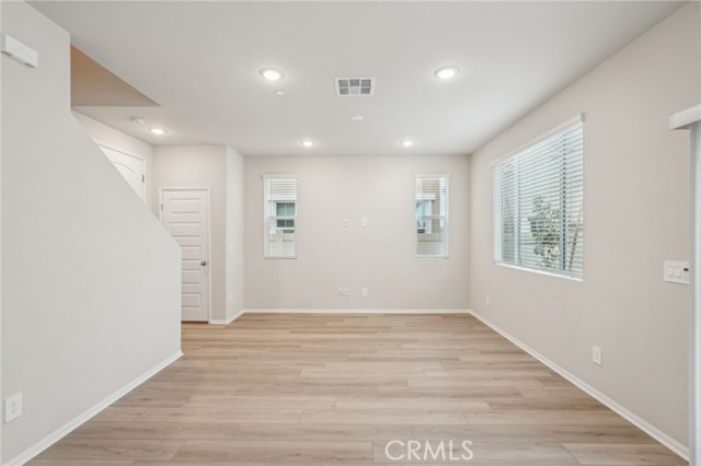 40368 Via Jumara, Temecula CA: https://media.crmls.org/medias/4afb9792-58c3-4420-bedd-43177cae620e.jpg