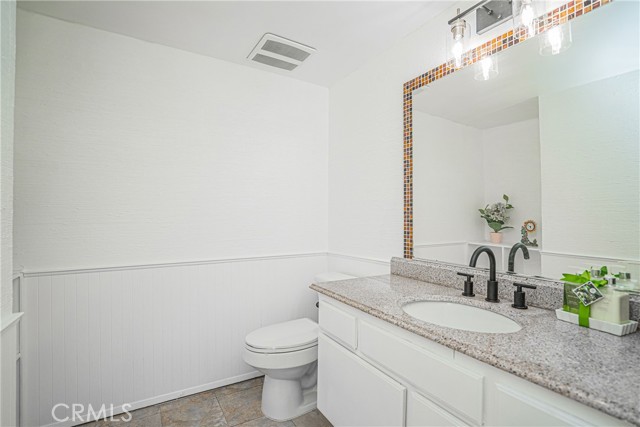 Detail Gallery Image 10 of 40 For 5950 Imperial #47,  South Gate,  CA 90280 - 3 Beds | 2/1 Baths